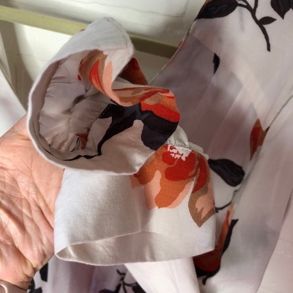 VOLCOM Props Print Ls Floral Romper - Picture 8 of 8